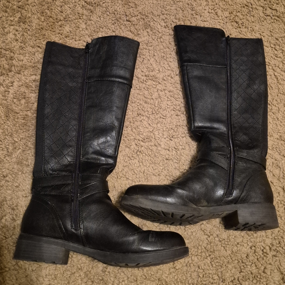 GUESS Ladies Riding Boots - Picture 6 of 14